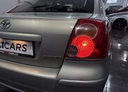 Toyota Avensis Liftback 1,8 l 95 kw