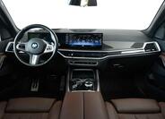 BMW X7 12