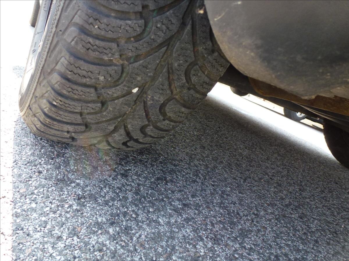 Volkswagen Passat Kombi 1,6 l 74 kw