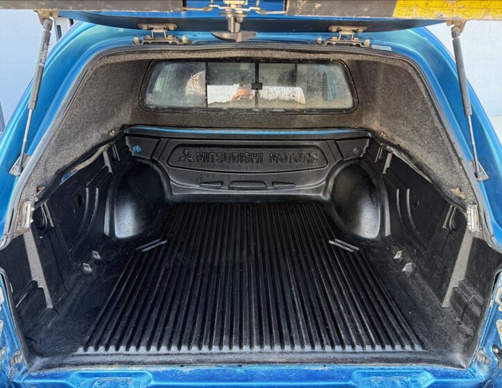 Mitsubishi L200 Pick-up 2,5 l 100 kw