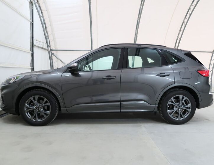 Ford Kuga 9
