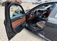 Alfa Romeo Giulia Sedan / Limuzína 2,1 l 132 kw