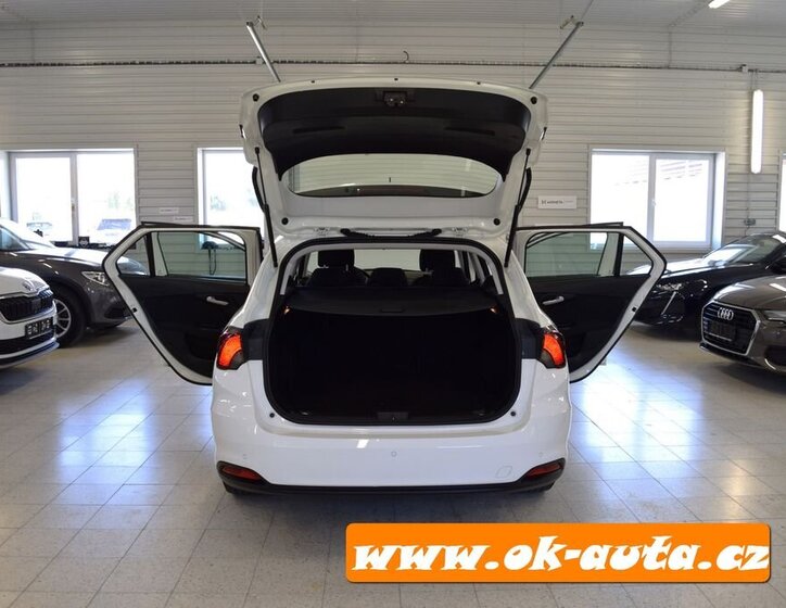 Fiat Tipo Kombi 1,6 l 0