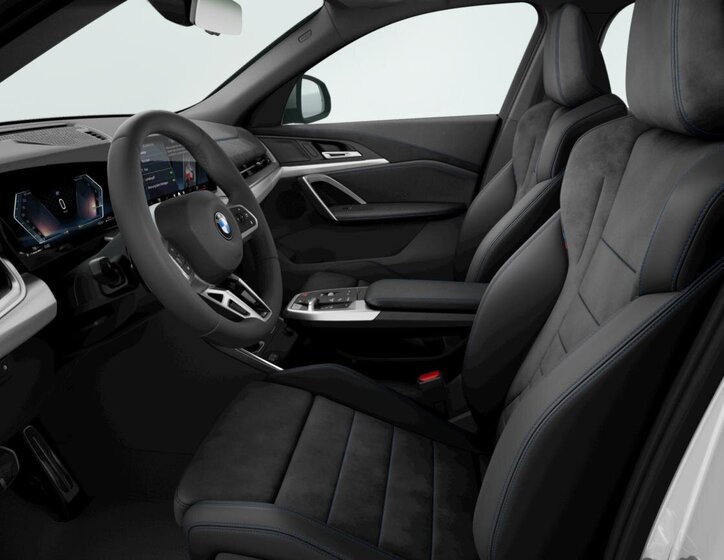 BMW X2 SUV / Terénní 1,5 l 125 kw