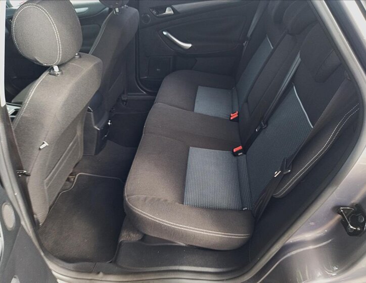 Ford Mondeo Kombi 2,0 l 120 kw