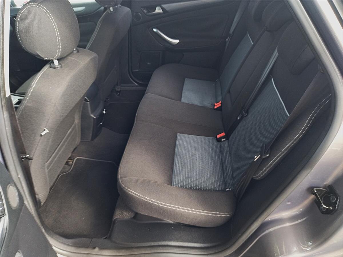 Ford Mondeo Kombi 2,0 l 120 kw
