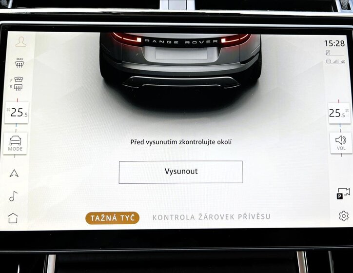 Land Rover Range Rover Velar SUV / Terénní 2,0 l 150 kw