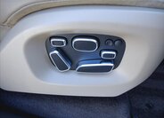 Land Rover Range Rover Sport SUV 4,4 l 250 kw