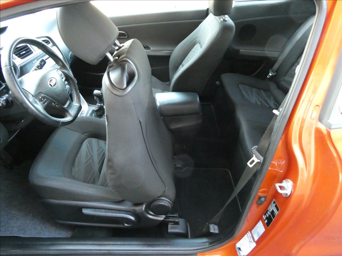 KIA Ceed Hatchback 1,6 l 996 kw