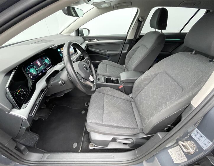 Volkswagen Golf Kombi 1,5 l 96 kw