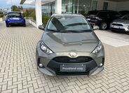 Toyota Yaris 9