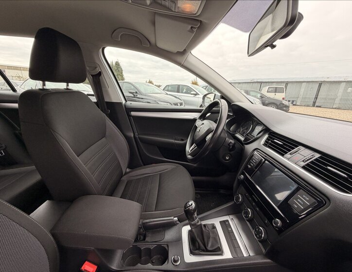 Škoda Octavia Kombi 2,0 l 110 kw