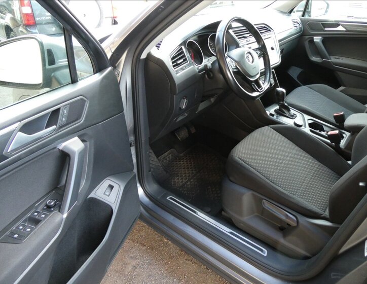 Volkswagen Tiguan Allspace SUV / Terénní 2,0 l 140 kw