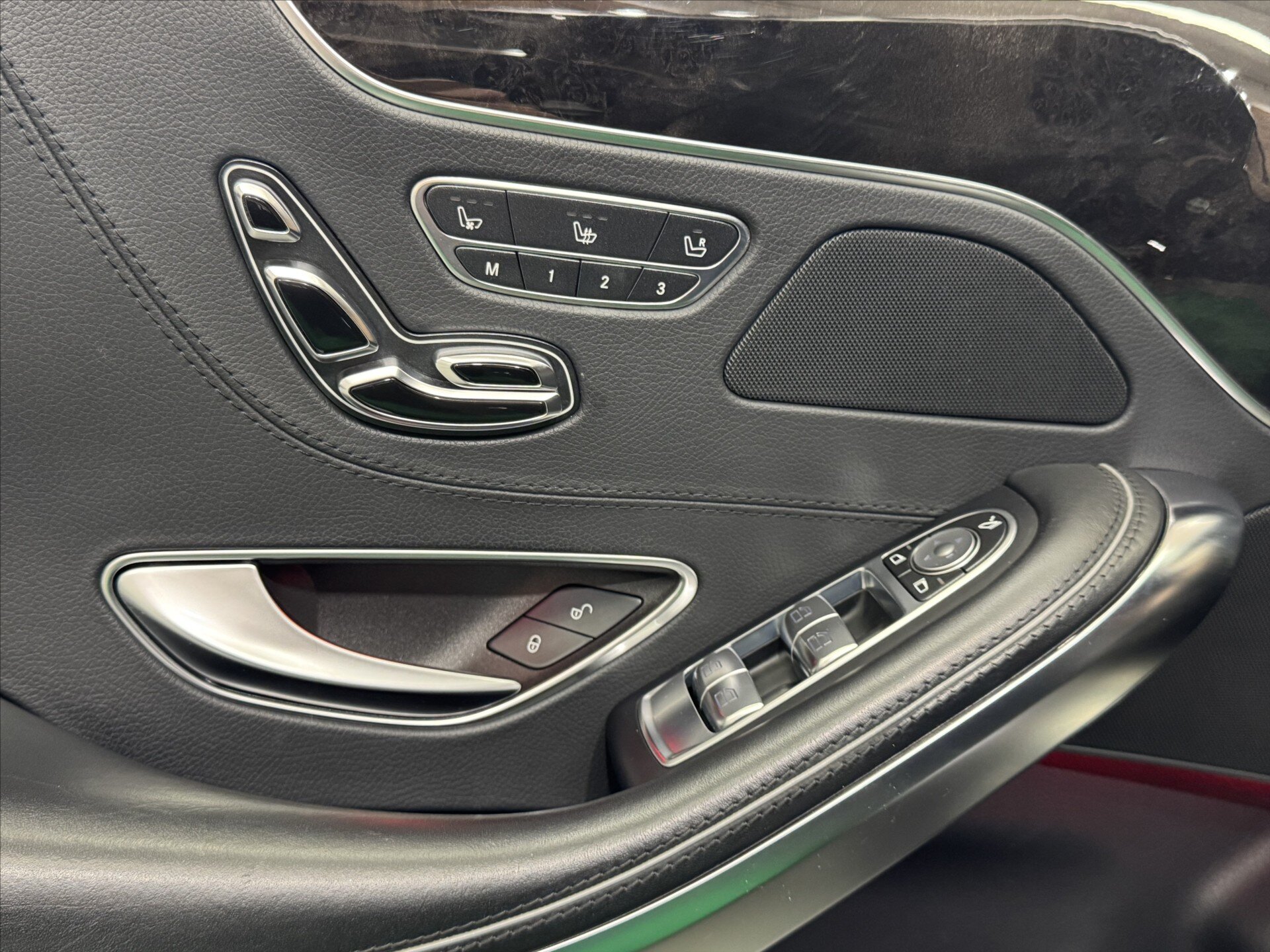 Mercedes-Benz Třídy S Kupé 4,7 l 335 kw