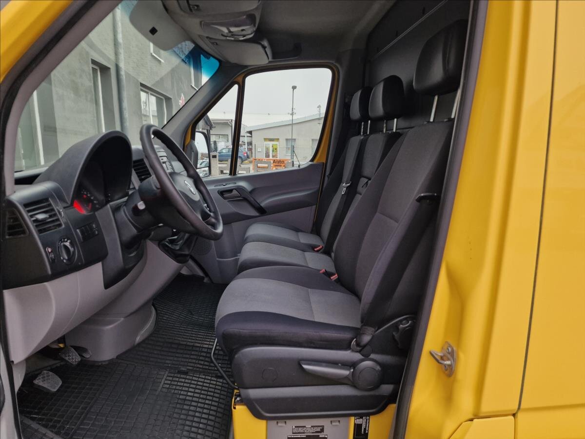 Volkswagen Crafter Skříň 2,0 l 100 kw