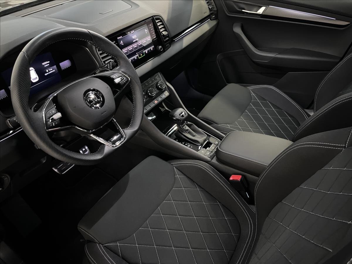 Škoda Karoq SUV / Terénní 1,5 l 110 kw