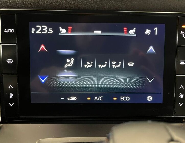 Mazda MX-30 SUV / Terénní 0,0 107 kw