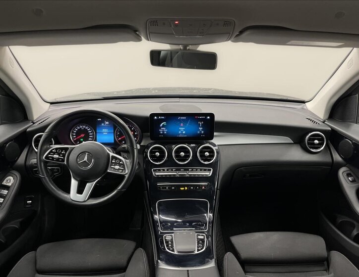 Mercedes-Benz GLC 13