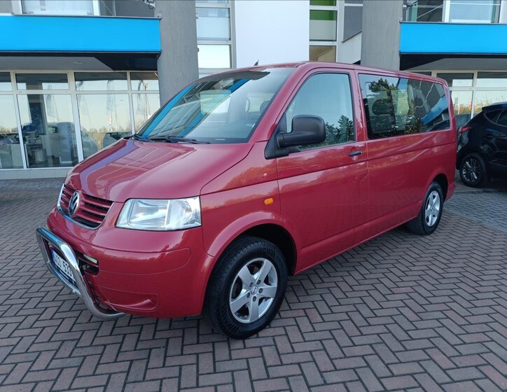 Volkswagen Transporter MPV 2,5 l 96 kw