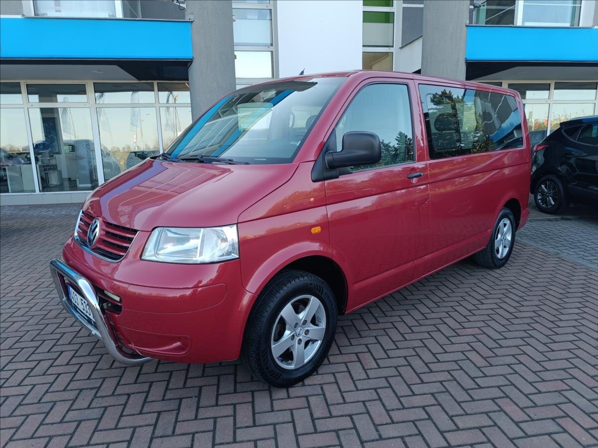 Volkswagen Transporter MPV 2,5 l 96 kw