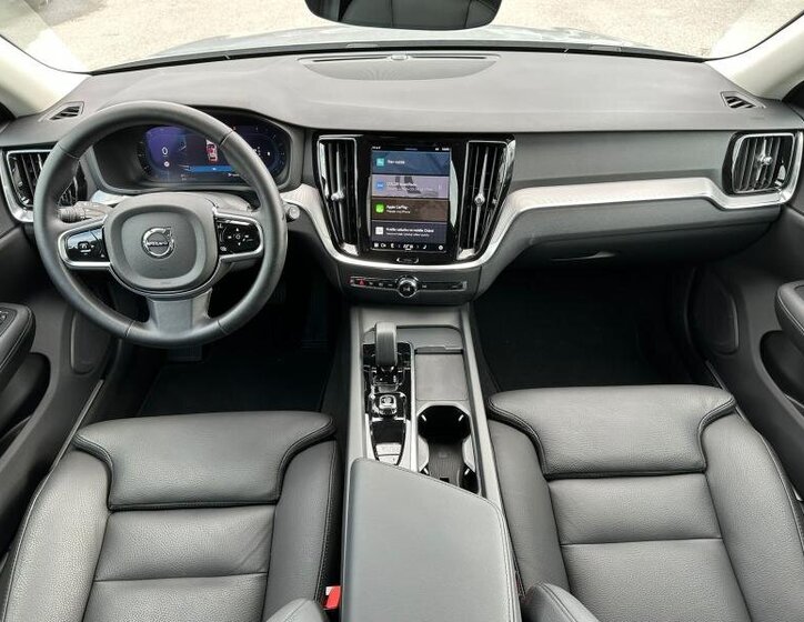 Volvo V60 Kombi 2,0 l 145 kw