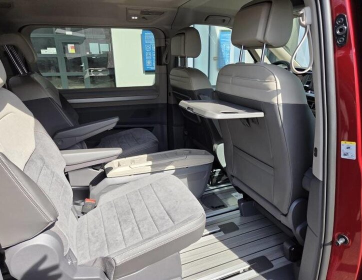 Volkswagen Multivan VAN-Minibus 2,0 l 110 kw