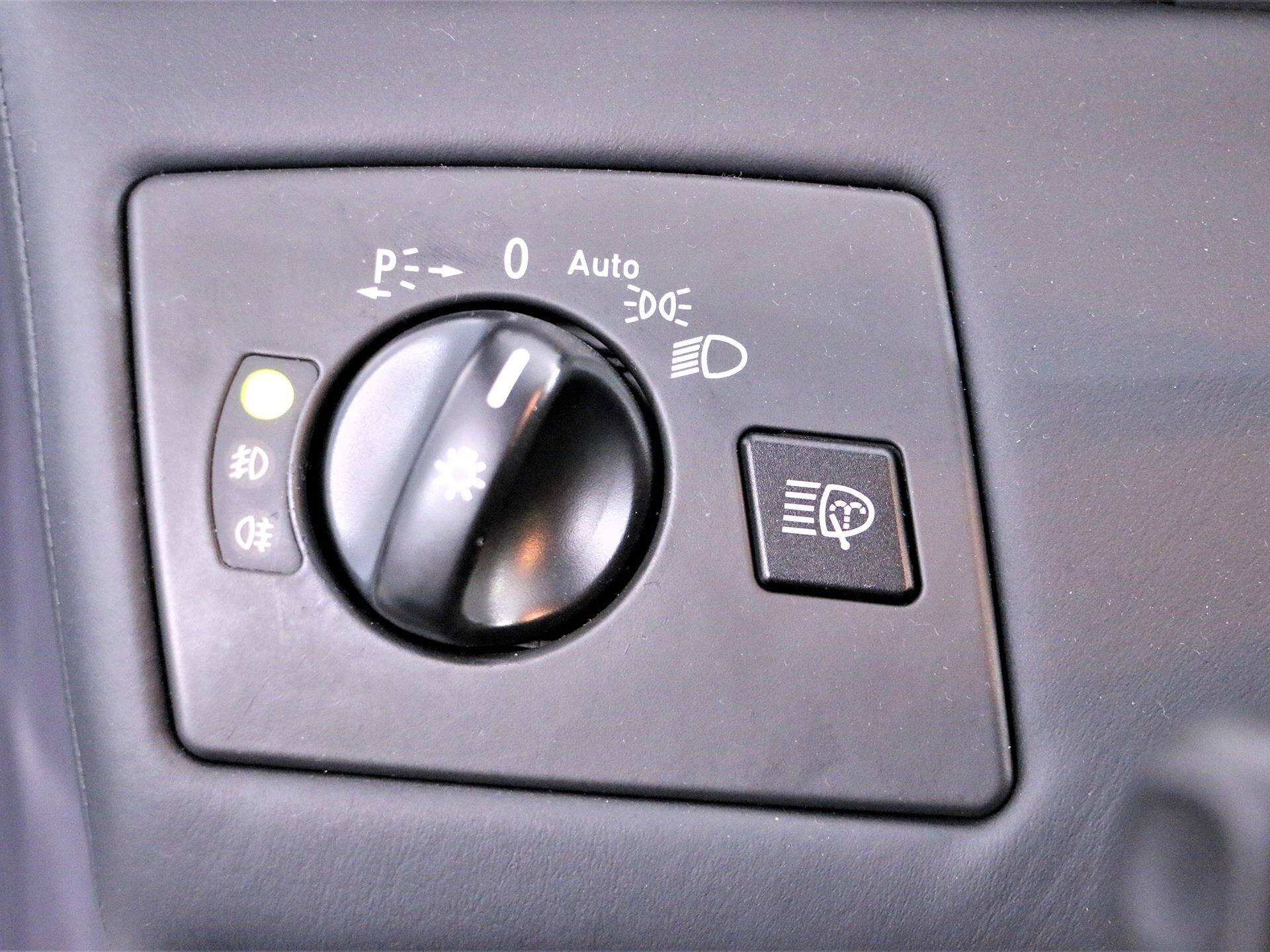 Mercedes-Benz CL Kupé 5,4 l 265 kw