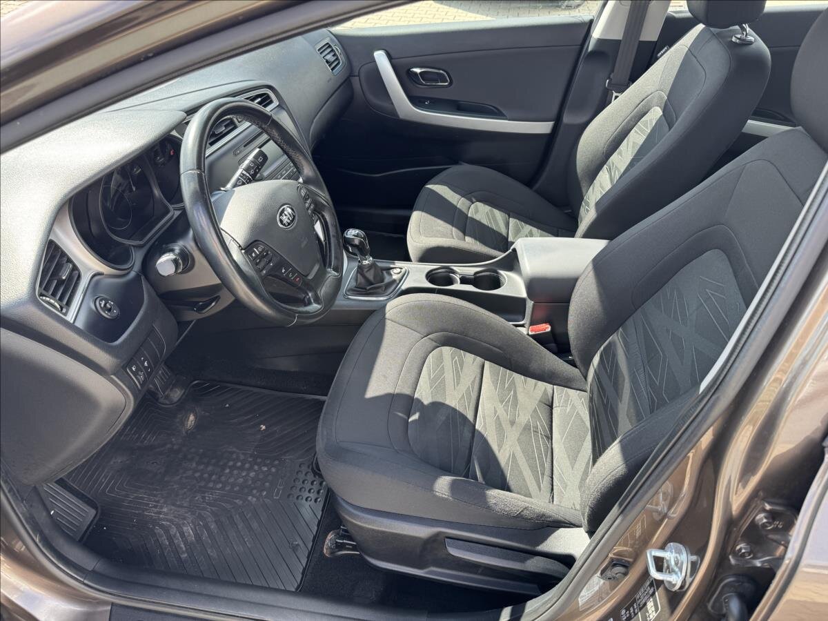 KIA Ceed Hatchback 1,4 l 73 kw