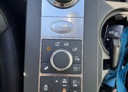 Land Rover Discovery 9