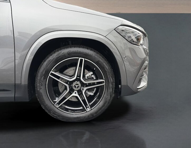 Mercedes-Benz GLA SUV / Terénní 2,0 l 110 kw