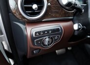 Mercedes-Benz Třídy V MPV 2,1 l 140 kw