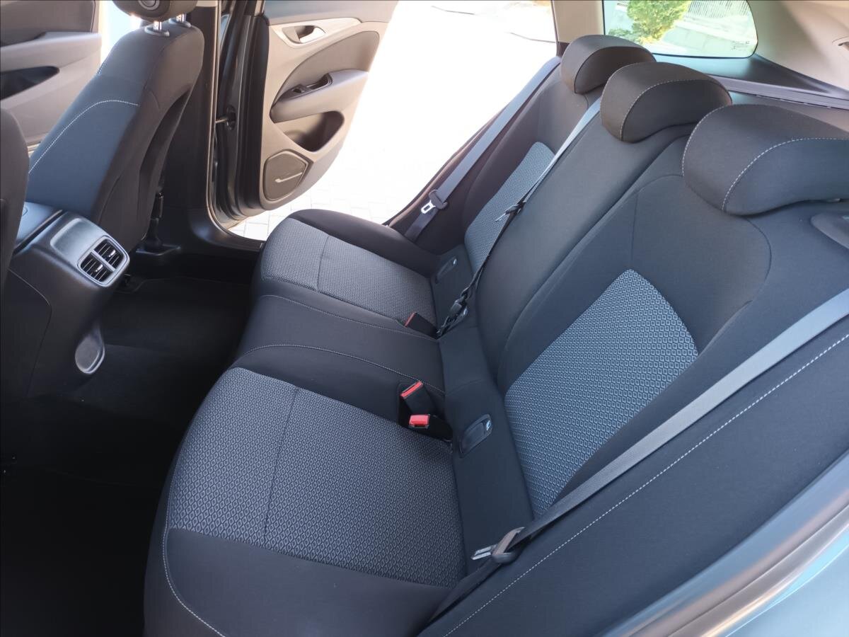 Opel Insignia Kombi 1,6 l 81 kw