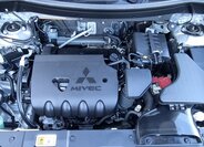 Mitsubishi Outlander SUV / Terénní 2,0 l 110 kw