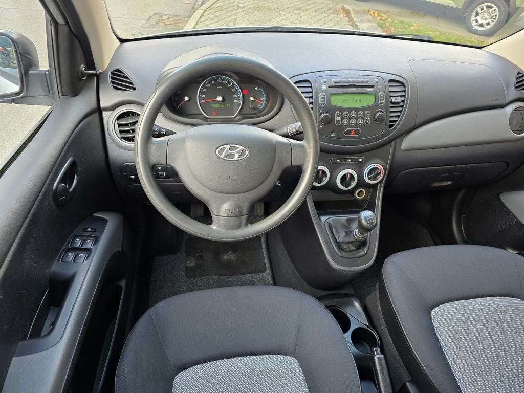 Hyundai i10