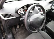 Peugeot 207 Hatchback 1,4 l 70 kw