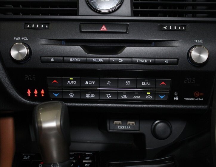 Lexus RX SUV / Terénní 2,0 l 175 kw