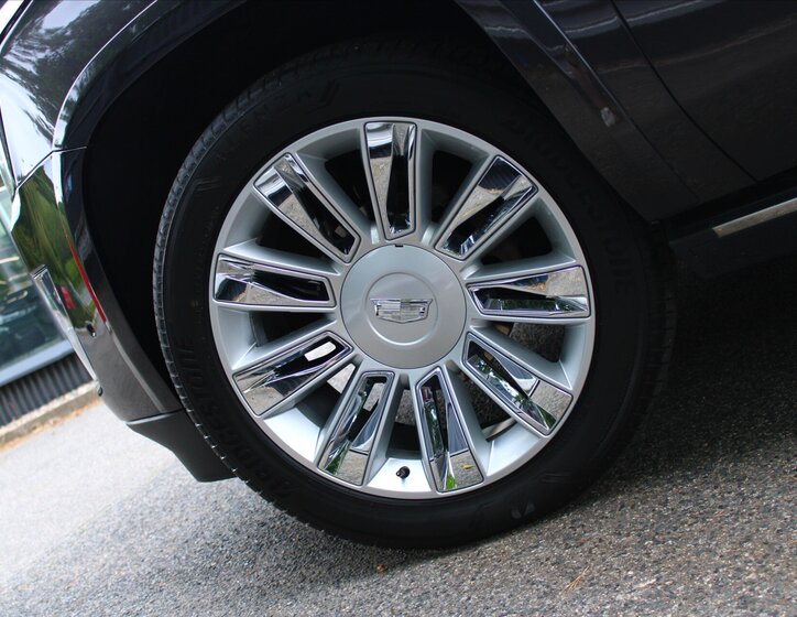 Cadillac Escalade Ostatní 6,2 l 313 kw