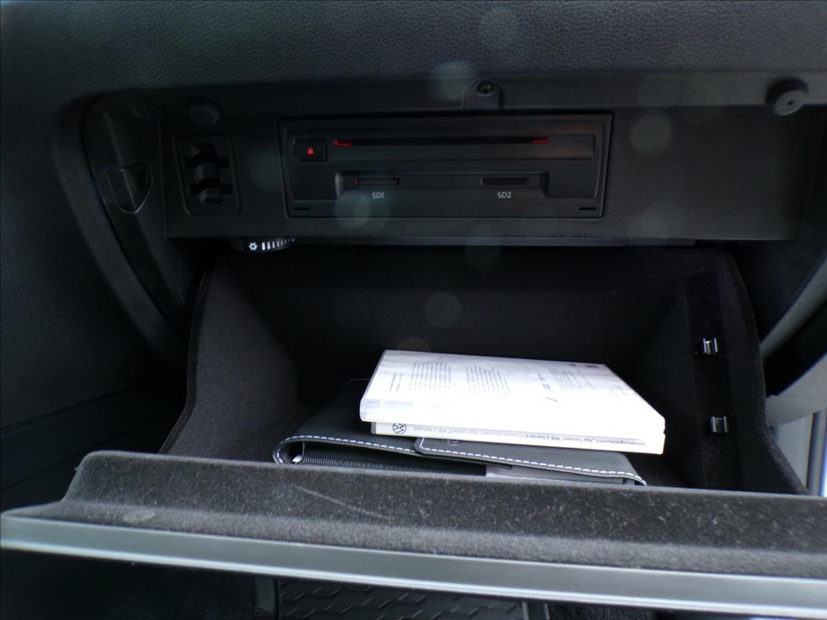 Volkswagen Passat Kombi 1,6 l 88 kw