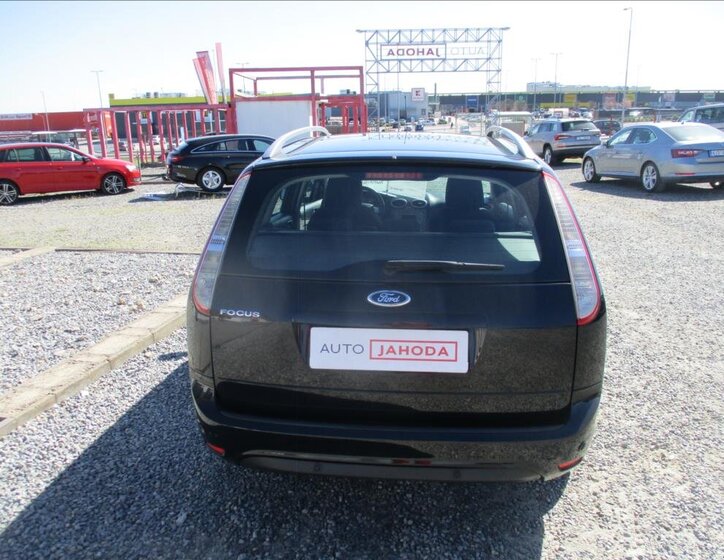 Ford Focus Kombi 1,6 l 74 kw