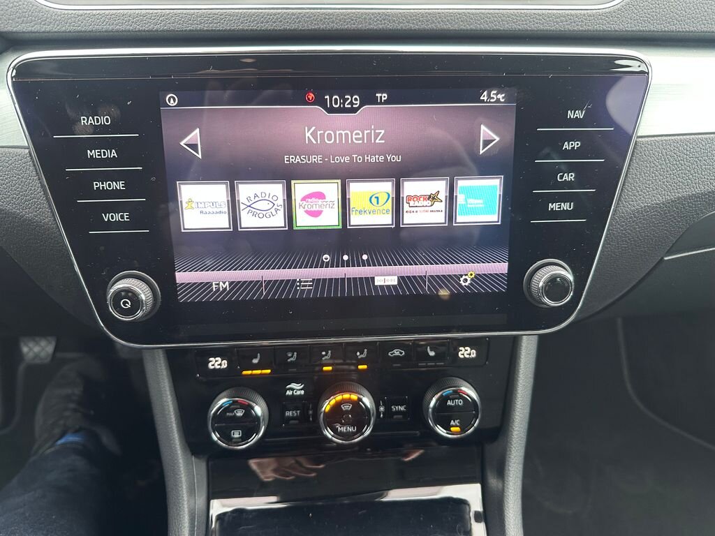 Škoda Superb Kombi 2,0 l 110 kw