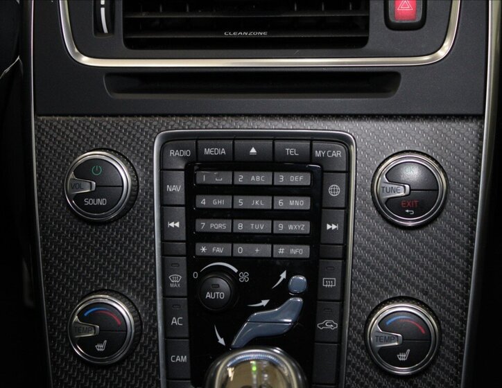 Volvo V60 Kombi 2,0 l 270 kw