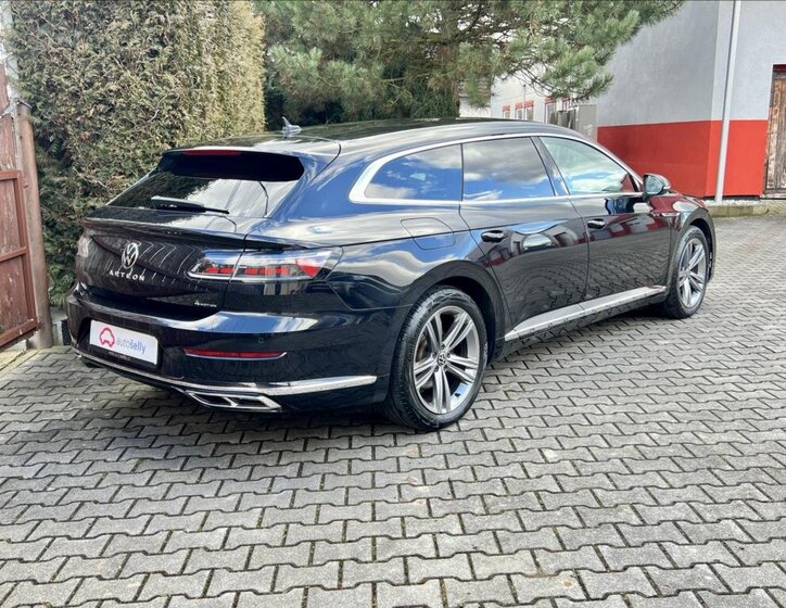 Volkswagen Arteon Kombi 2,0 l 147 kw