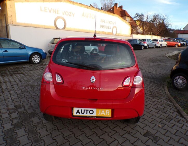 Renault Twingo Hatchback 1,1 l 55 kw