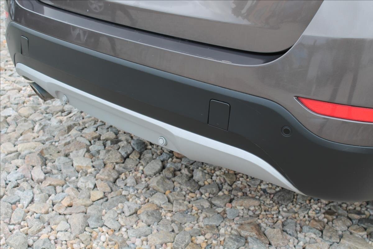 BMW X1 SUV / Terénní 2,0 l 100 kw