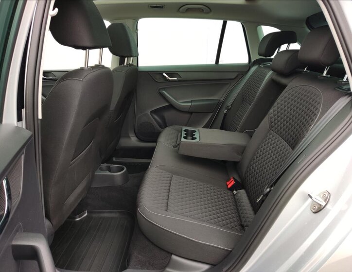 Škoda Rapid Hatchback 1,2 l 81 kw