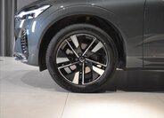 Volvo XC60 SUV / Terénní 2,0 l 184 kw