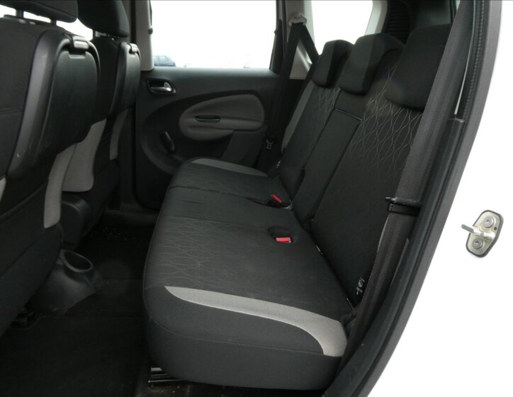 Citroën C3 Picasso MPV 1,4 l 70 kw