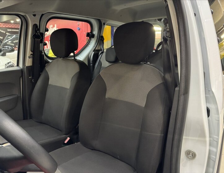 Dacia Dokker Kombi 1,6 l 80 kw