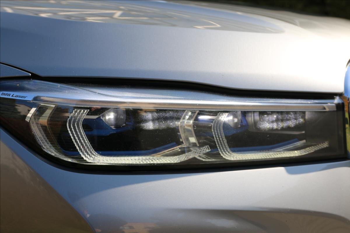 BMW Řada 7 Sedan / Limuzína 3,0 l 294 kw