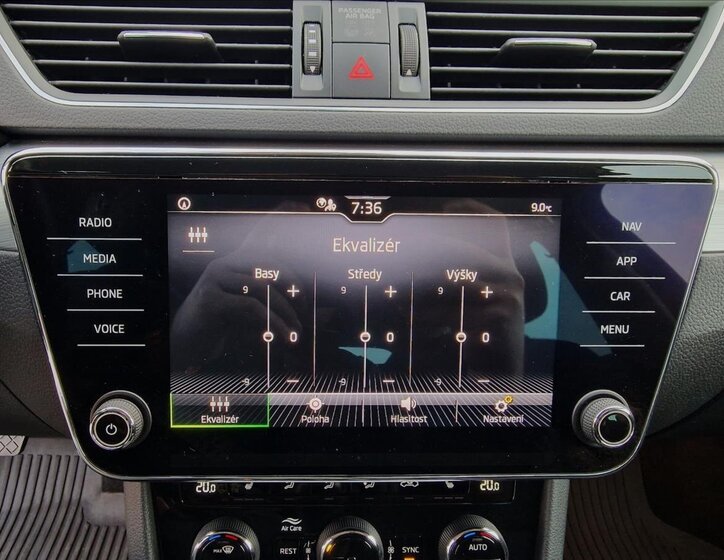 Škoda Superb Kombi 2,0 l 110 kw